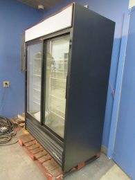 True GDM-47 2 Door Slide Glass Door Cooler