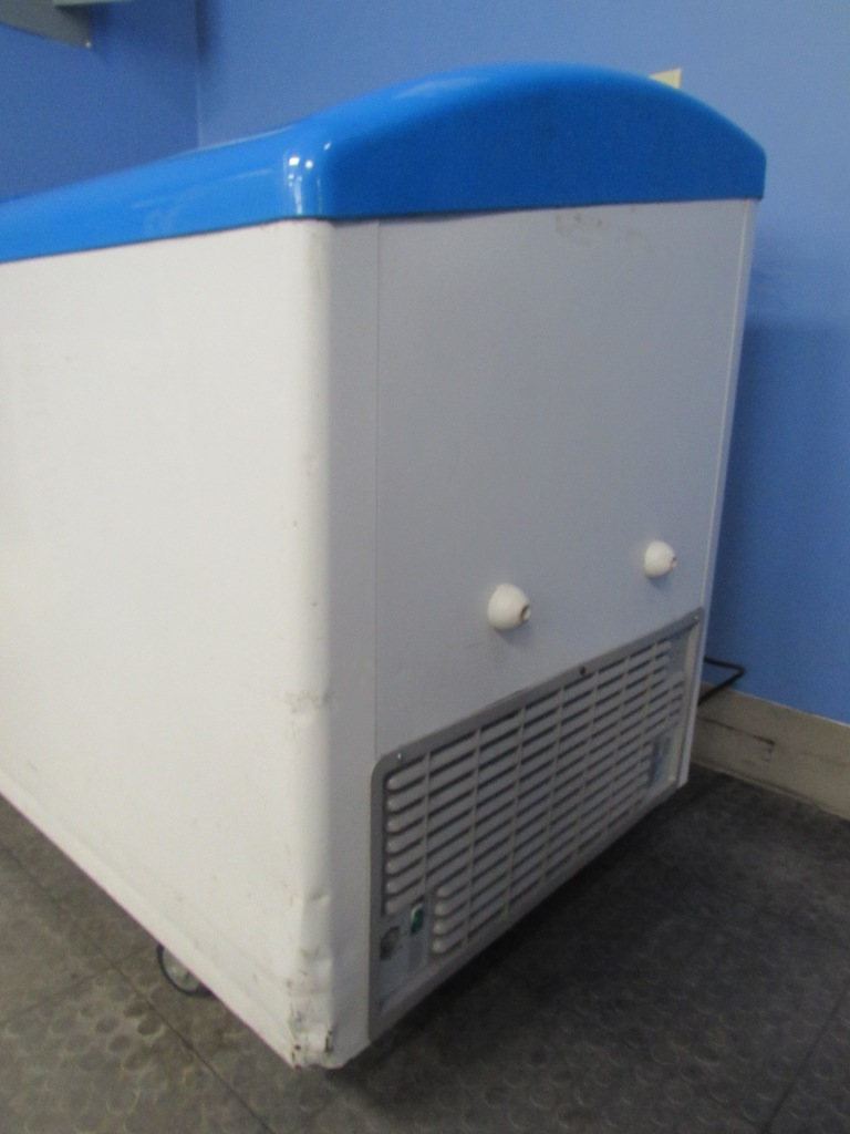 Ice Cream Chest Freezer SD280 (6) Fugh Refrigeration