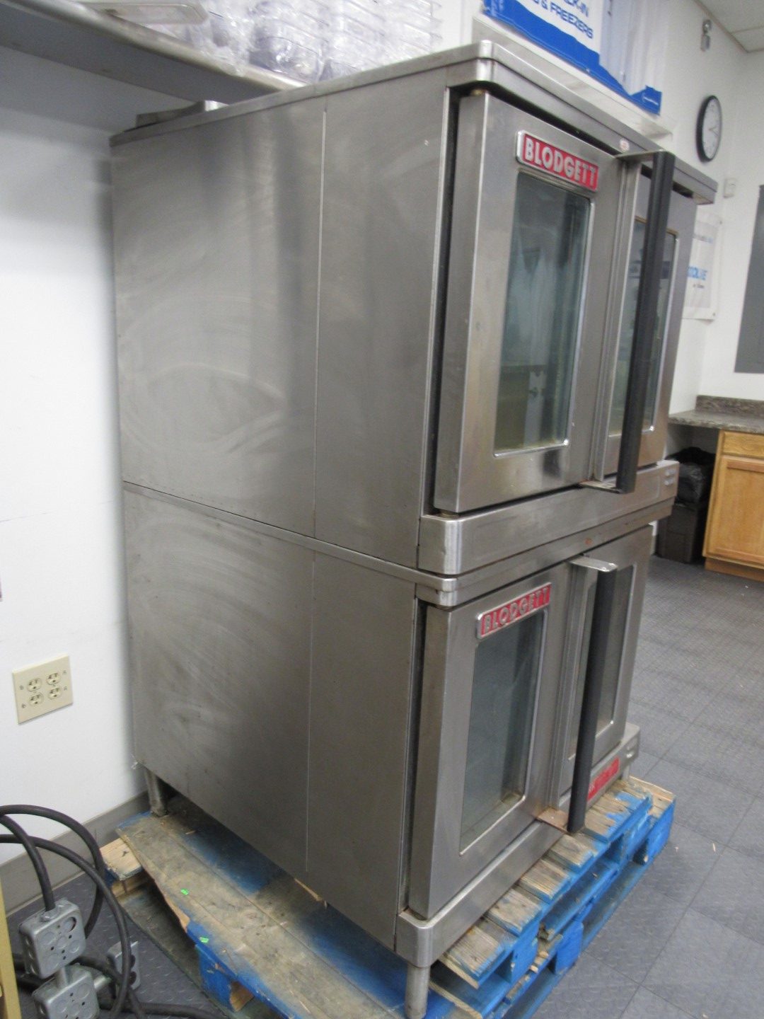 Blodgett Mark V-111 Electric Double Stack Oven (2)
