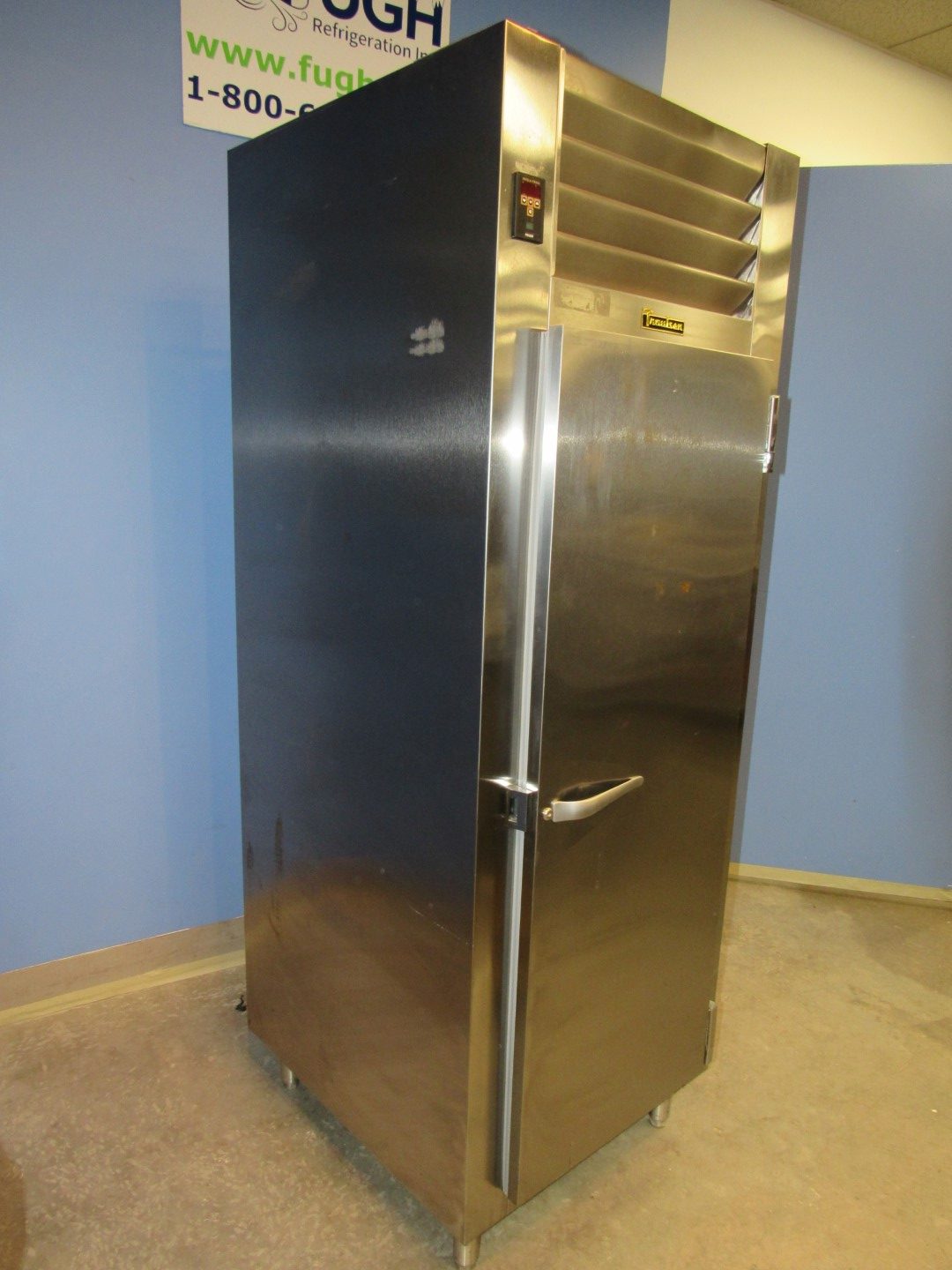 Traulsen ALT132WUT-FHS 1 Door Freezer (8)